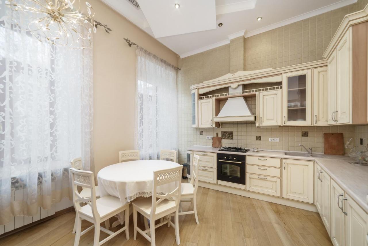 Katerynyska 2 Level Apartment With Sauna Odesa Exterior foto